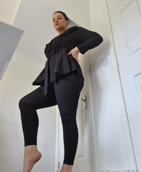 lilliemai123 sexy star archive