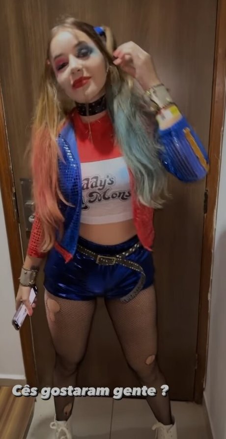 Laurinhafeer nudes actress pictures