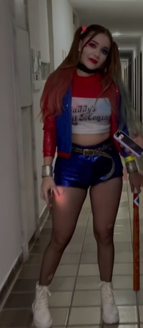 Laurinhafeer exclusive actress gallery