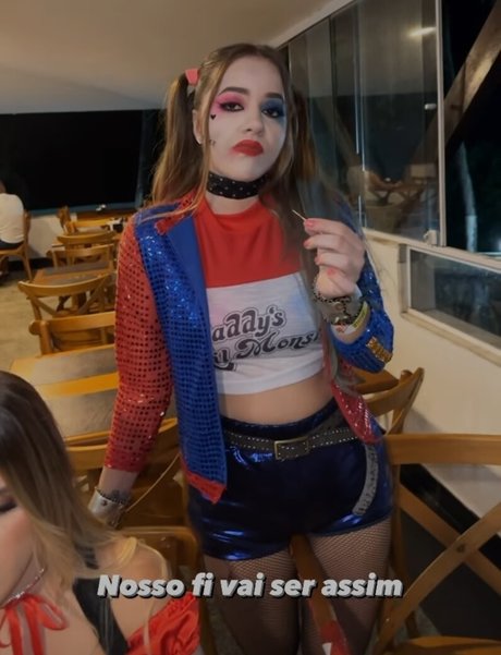 Laurinhafeer erotic model pics