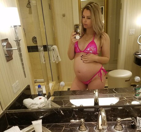 Goddess Rainn pornstar nude archive