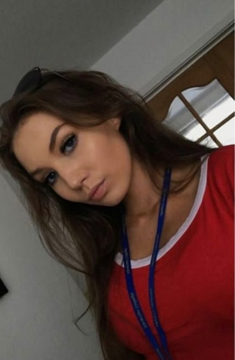 Elise Clayton pornstar exclusive gallery