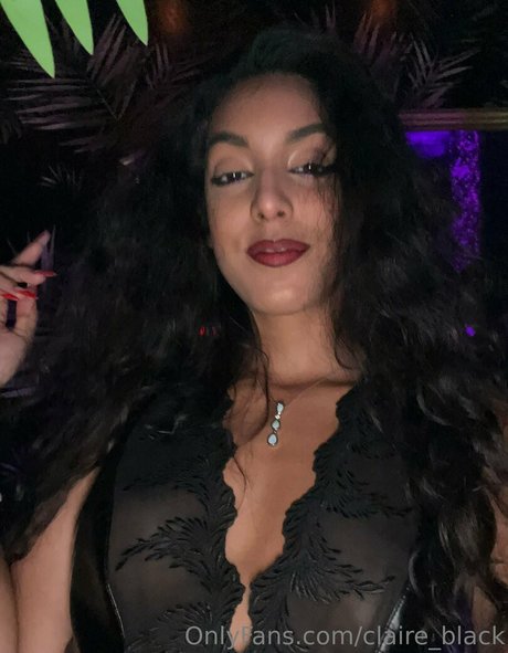 claire black Profile pic