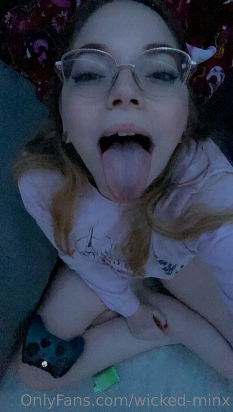 wicked minx best star archive