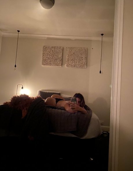 Abbyxoxo nude actress pic