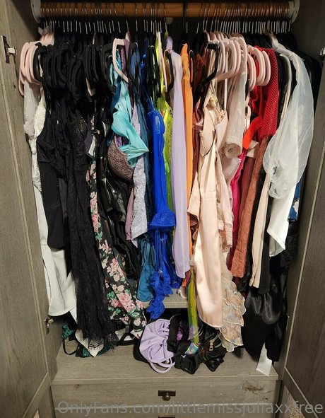 littlemissjuliaxxfree star sex picture