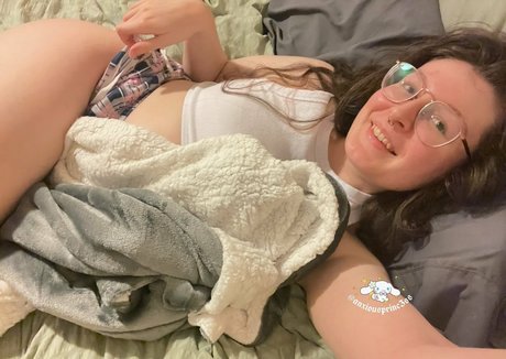 anxiousprinc3ssfree model nice pic