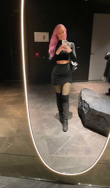 Jessu star sexy picture