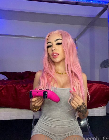 queenbri69 star high quality photos