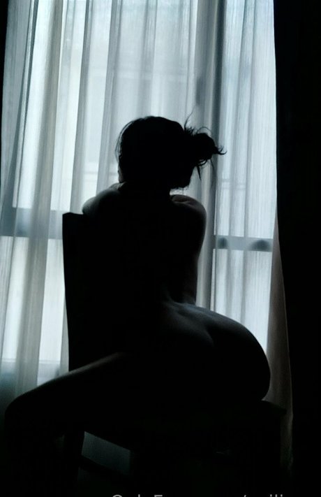 avilinax model best pictures