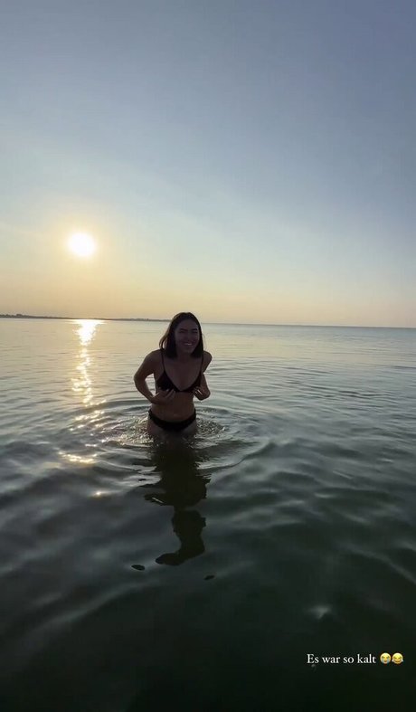 Shanti Tan best pornstar archive