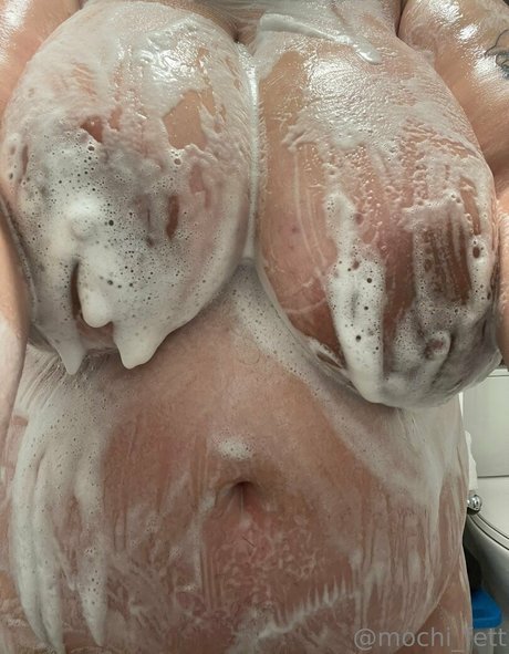 mochi fett pornstar nude picture