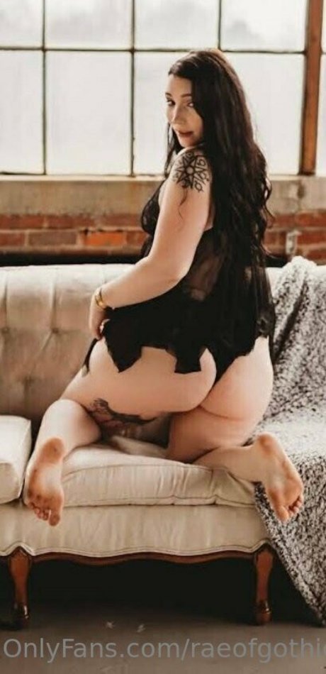 raeofgothiccsunshine pornstar hot photos