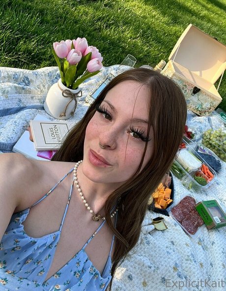 curvy cougar onlyfans nice galleries