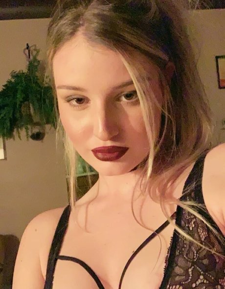 corinna beautiful star galleries