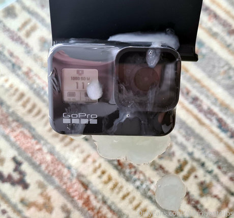 alatingiantclips pornographic model pics