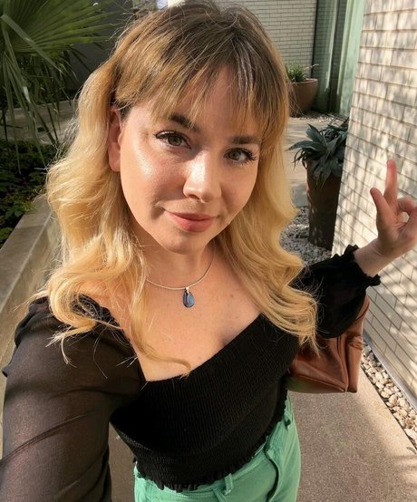 Mary Kish free star picture