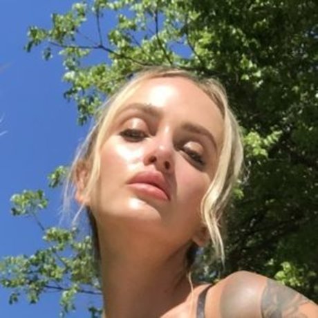 ponytail onlyfans beautiful naked photo