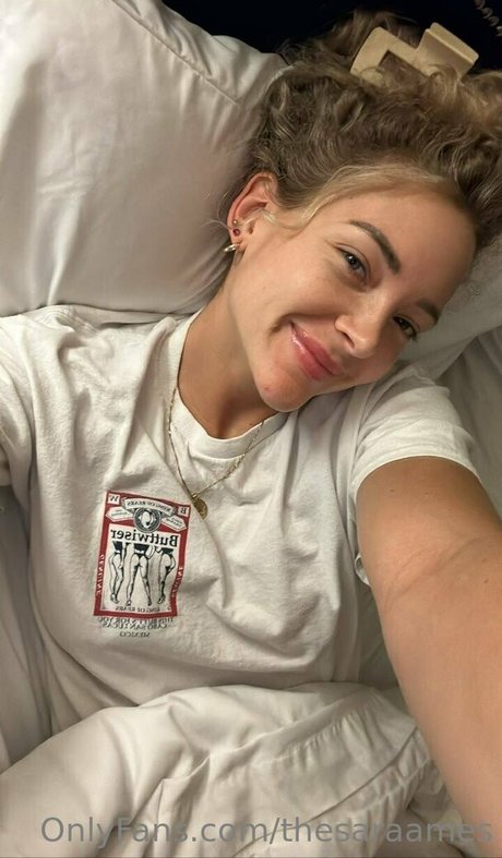 thesaraames erotic pornstar pics