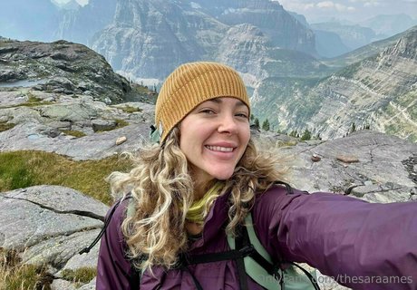 thesaraames pornstar hot pics