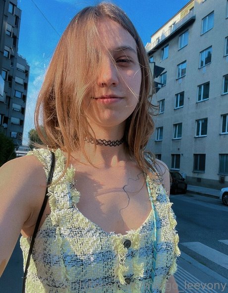 margo leevony model xxx img