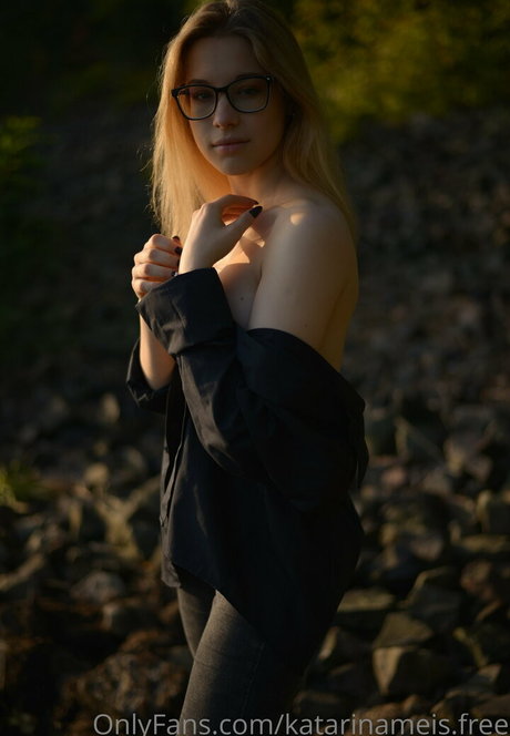 cassandra delia free xxx star pic