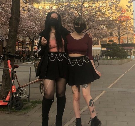 anastasia mcqueen free model image