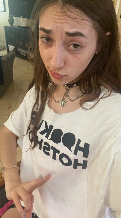 Tiana Blow free star images