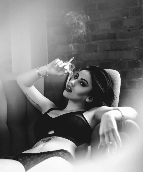 huge tits milf onlyfans porno image