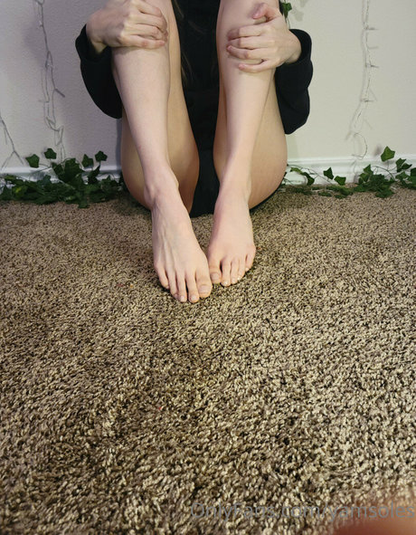 YamSoles exclusive star pic