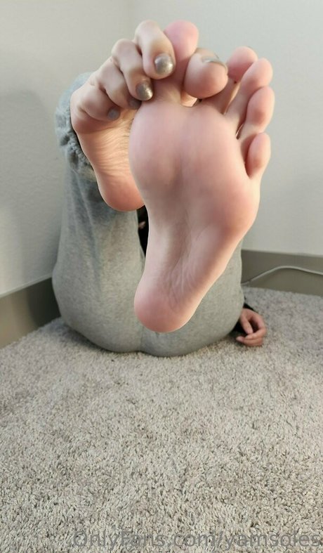 YamSoles xxx actress photos