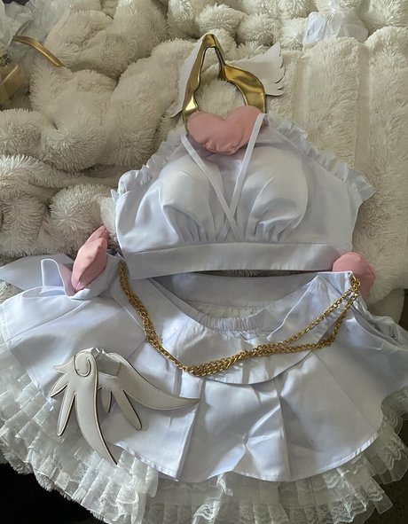 TheCosplayBunny model pretty images