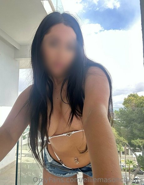 elliemasonxx sexy model archive