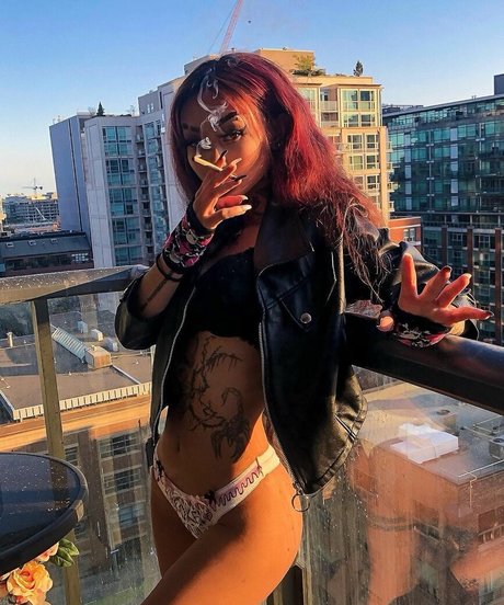 Princessbri erotic actress pics