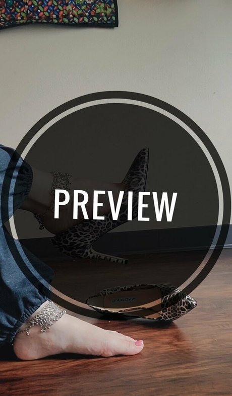 lilmissnaaya exclusive pornstar archive