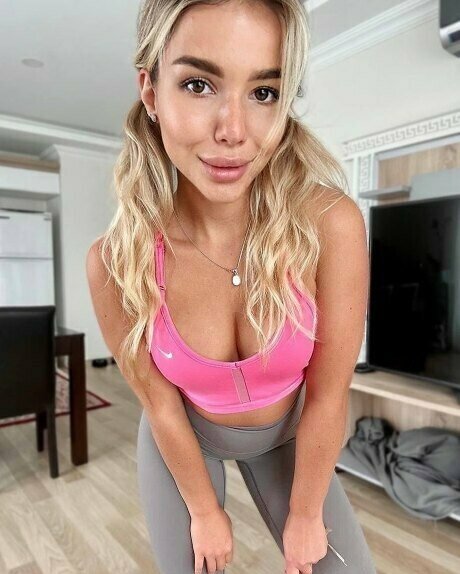 puffammy nude actress picture