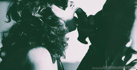 ita96elly sex model pics