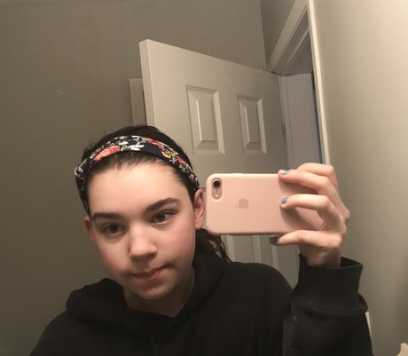 HinaToy pretty pornstar img