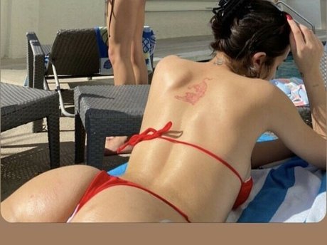 dela roo pornstar perfect pic