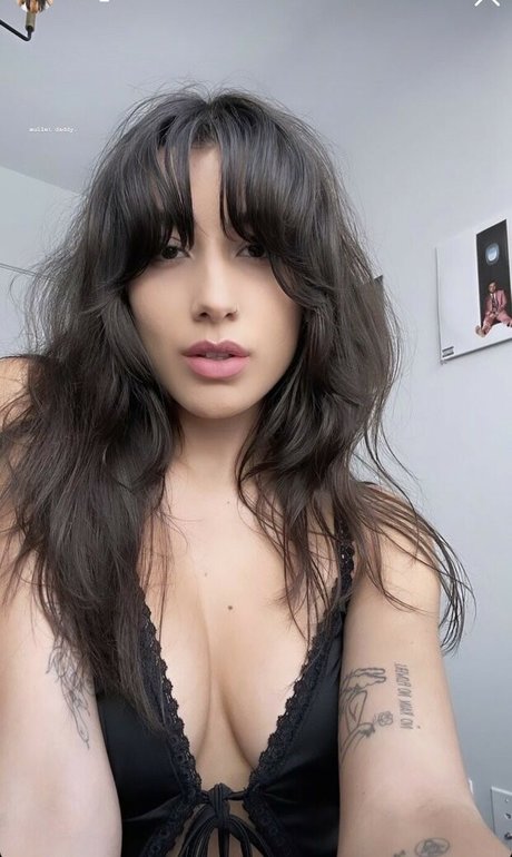 dela roo model perfect picture