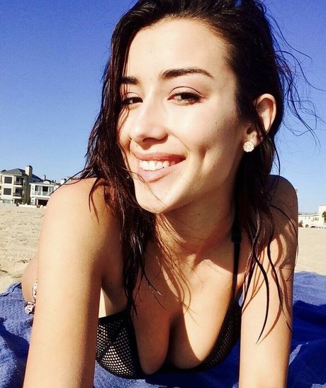 dela roo star sexy galleries