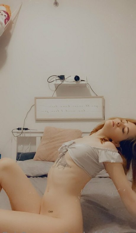 torchofdefiance sex star pic