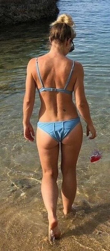 Helen Skelton erotic pornstar image