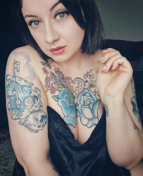 whatvioletdid model naked archive