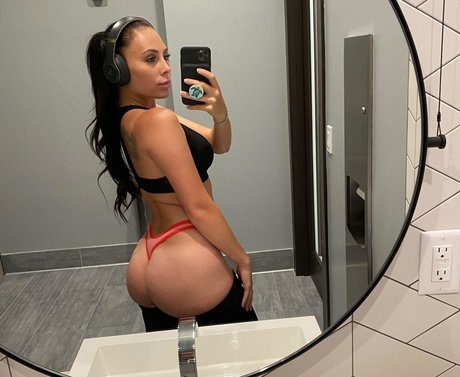 gianna adult actress photo