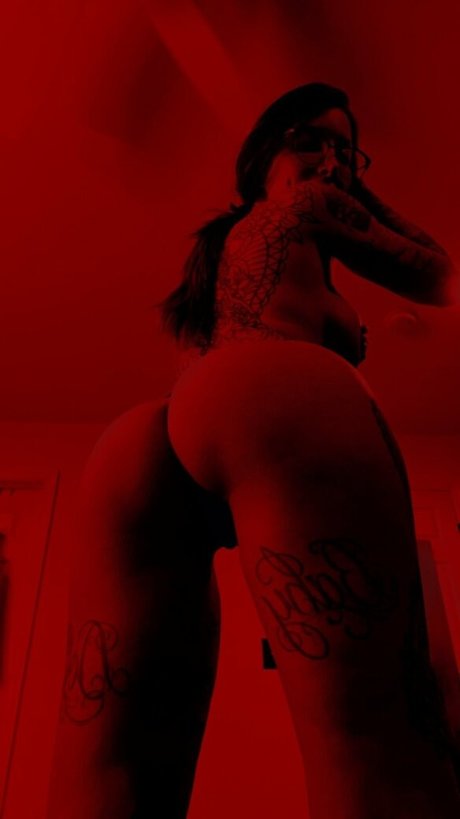 Morganjoycexo model porn pic