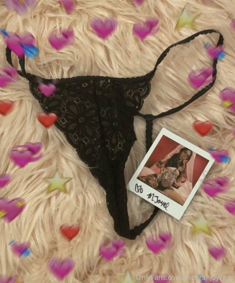 Morganjoycexo model high quality pic