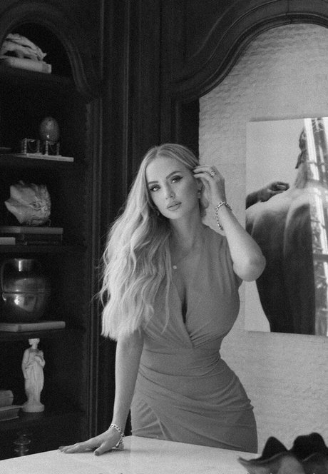 valeriecody Profile pic