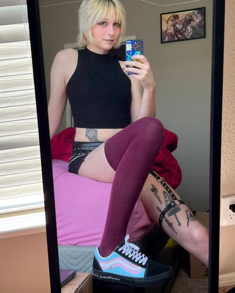 RoseWaltzEX adult star gallery