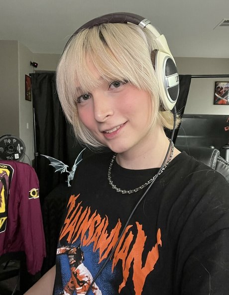 RoseWaltzEX star nudes galleries